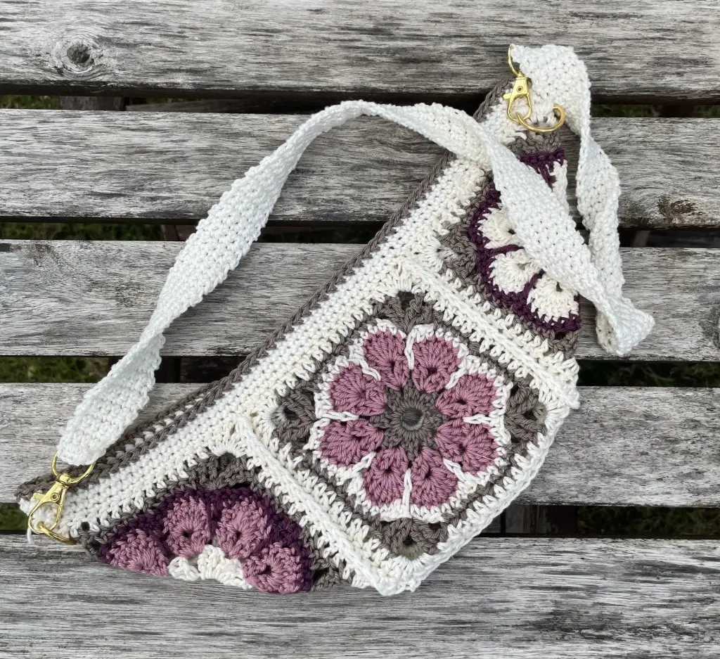 Le sac banane "Sweet Flower"