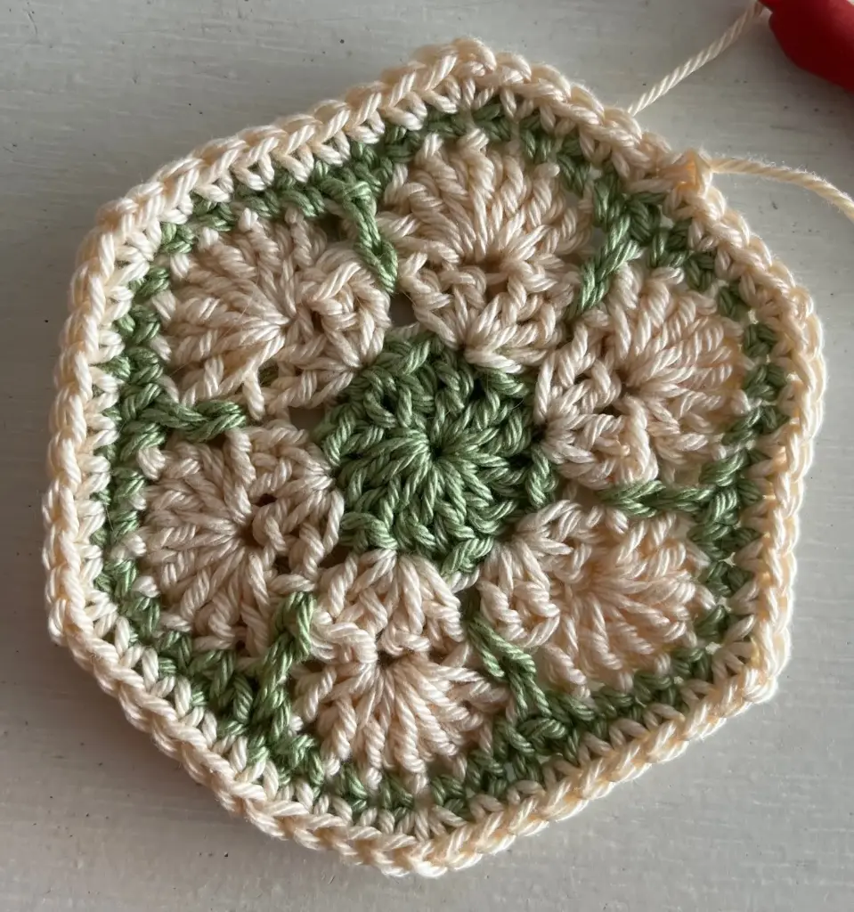 Tutoriel spécial débutant - Granny 2 couleurs - fascicule papier